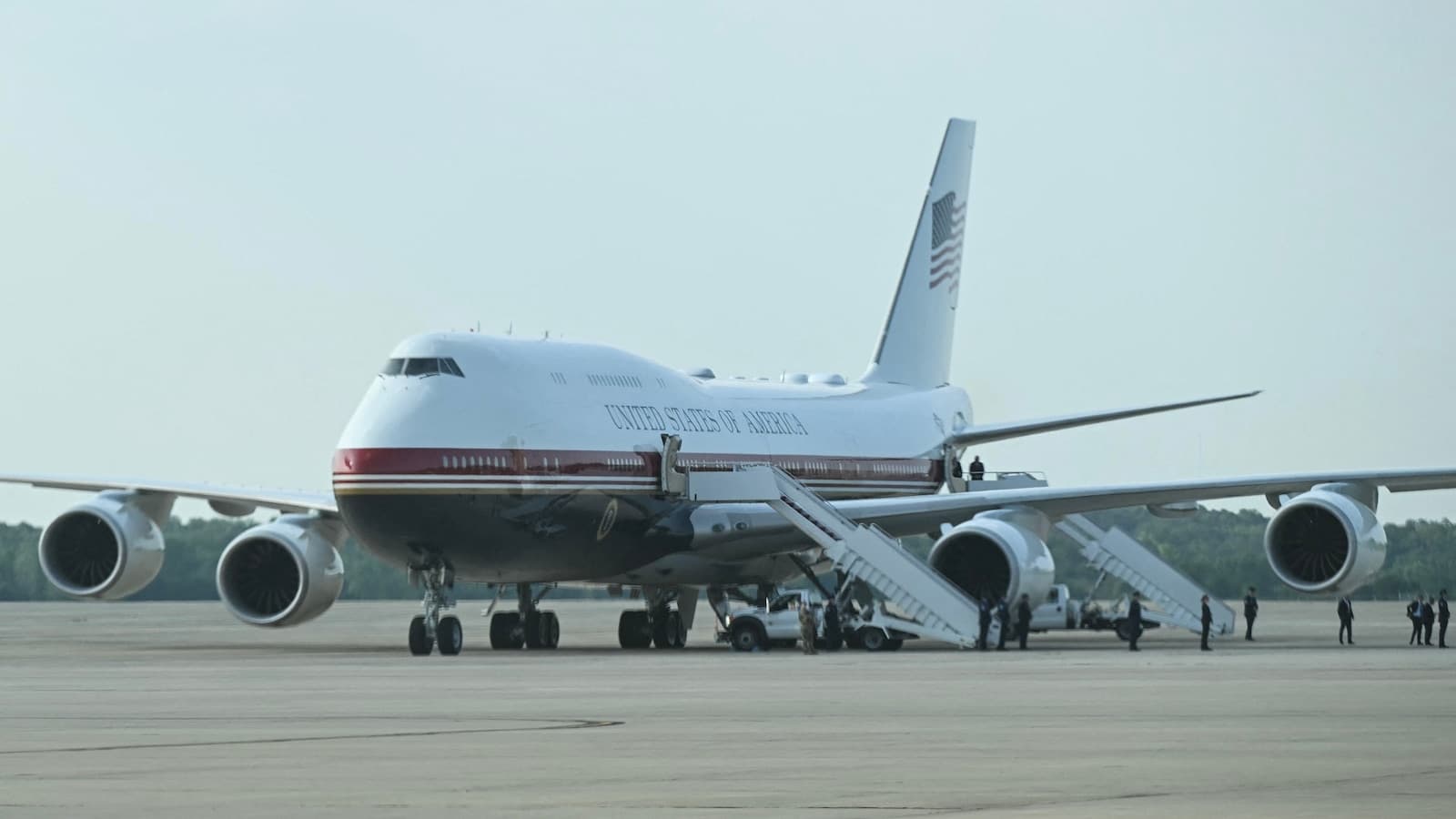 Qatari-gifted Air Force One undergoing 'cosmetic upgrades,' administration source says