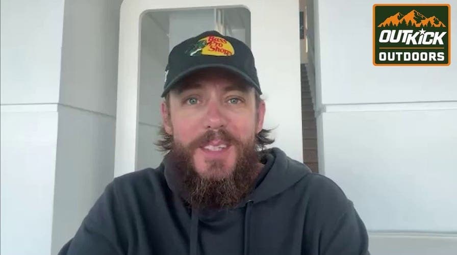 Country star Chris Janson opens up about grueling Colorado elk hunt