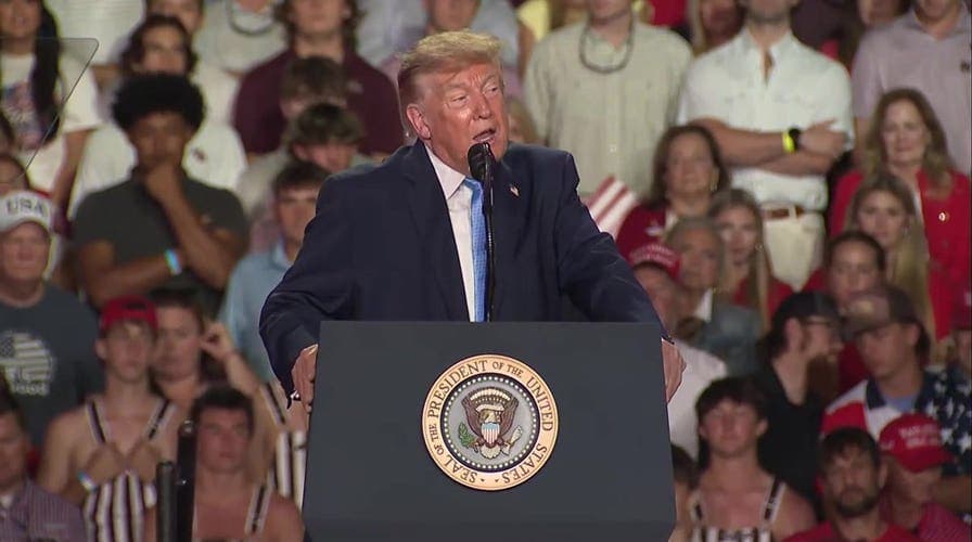 Trump praises Cindy Hyde-Smith in Mississippi rally speech